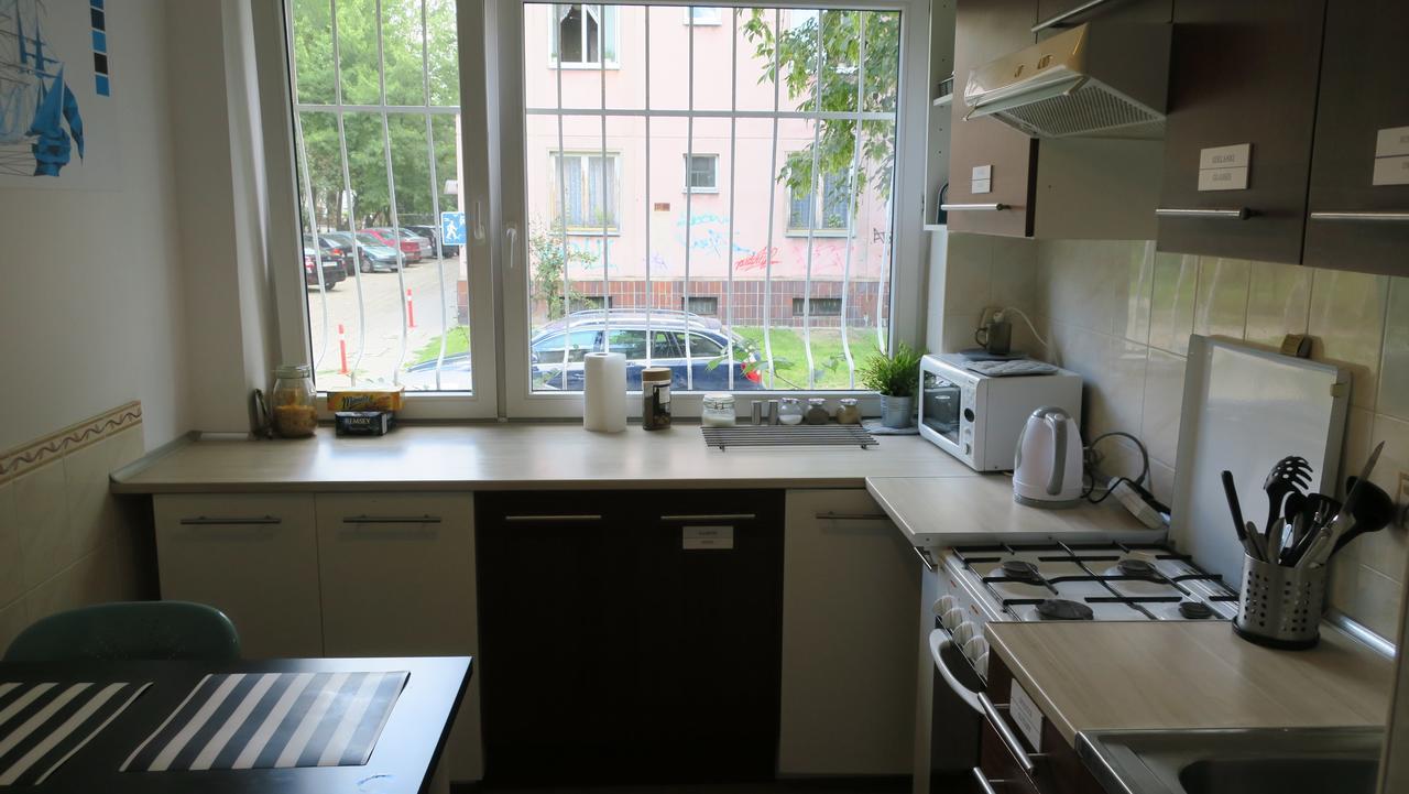 Wierzbno Hostel Varsovie Extérieur photo