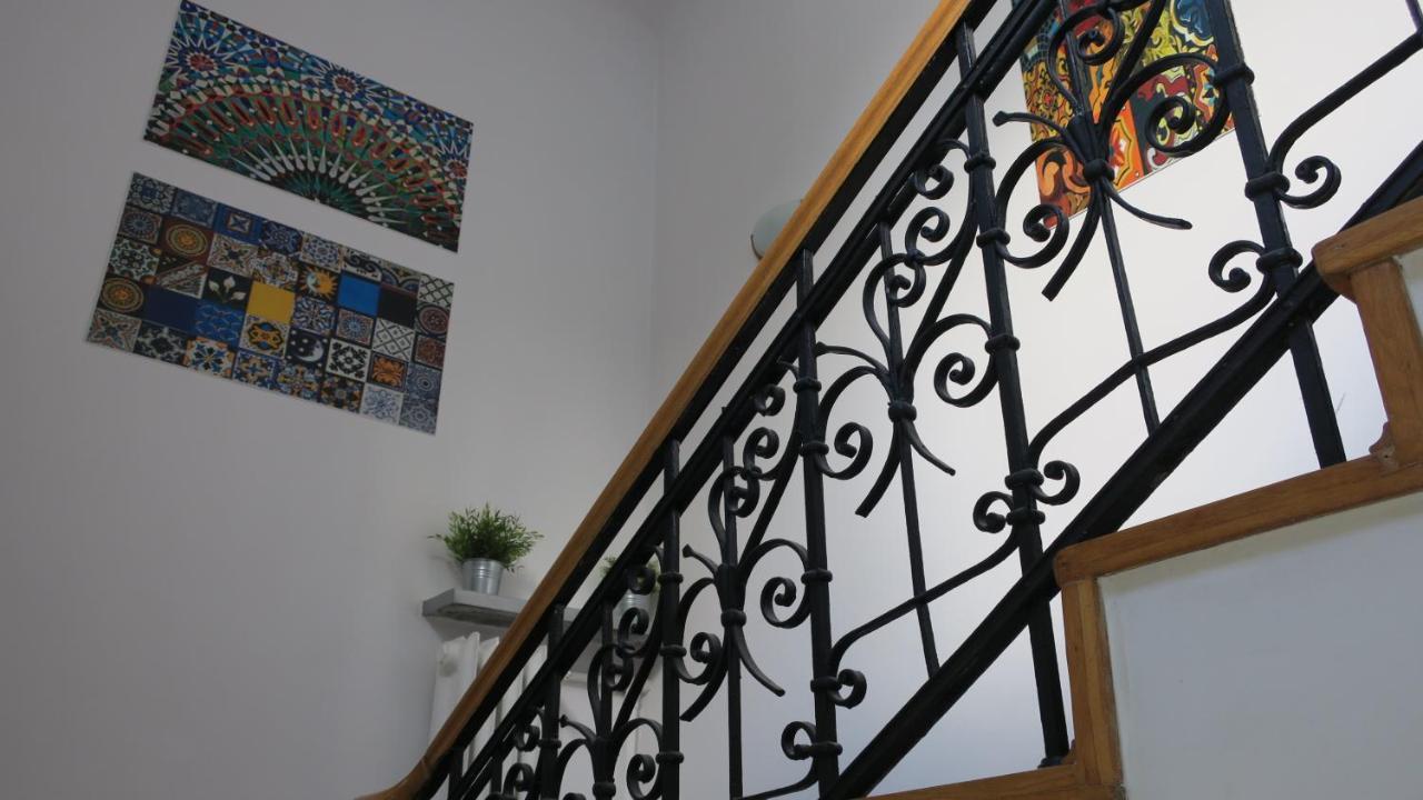 Wierzbno Hostel Varsovie Extérieur photo